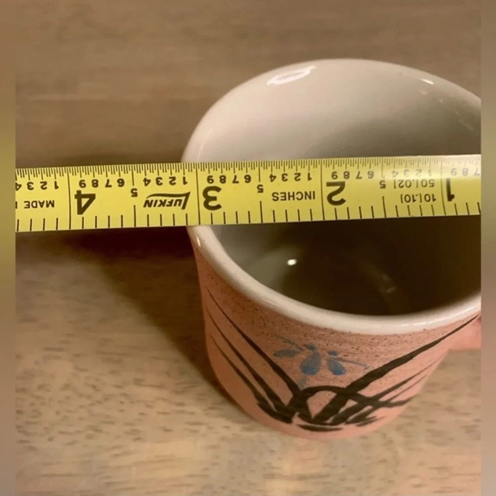 Hand Thrown Studio Pottery Coffee Tea Mug Cup,‎ Pink Cup Blue Floral EUC